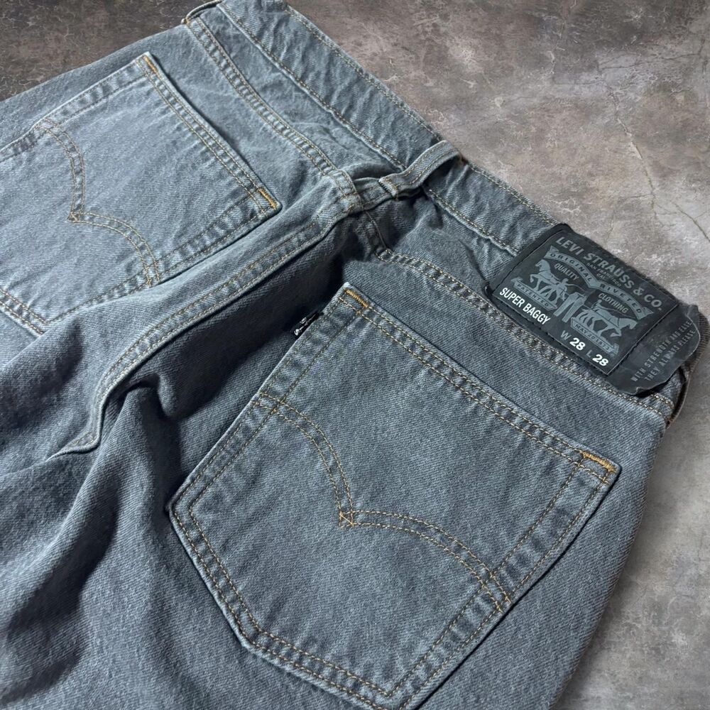 Levi-s Men's Grey and Black Jeans